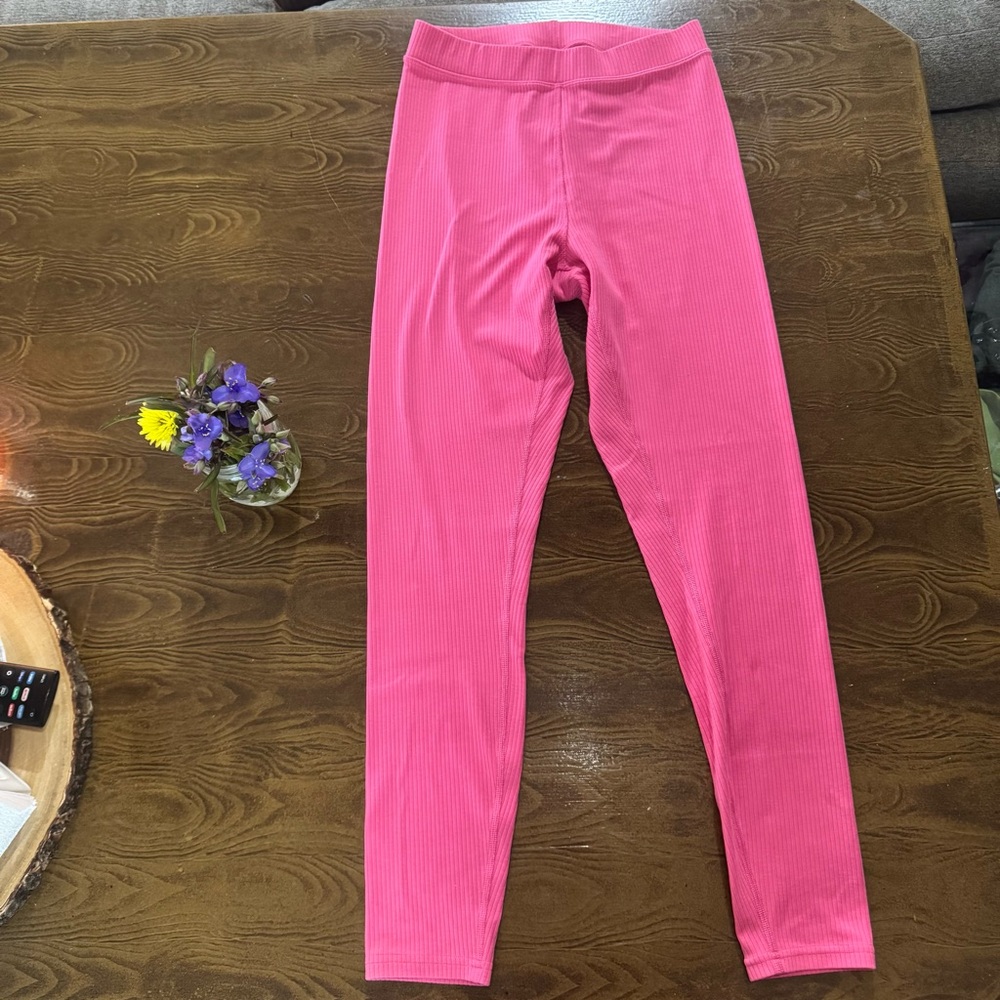Alo Yoga 7/8 High Waist Ribbed Legging - Pink
